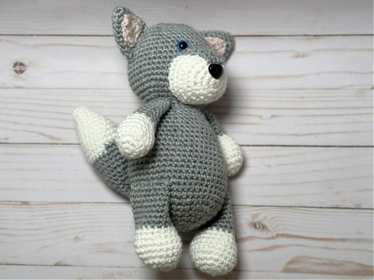 Crochet Wolf Amigurumi Idea And Patterns - Wool Pattern