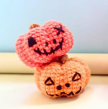 Crochet Cute Pumpkin Pattern (1)