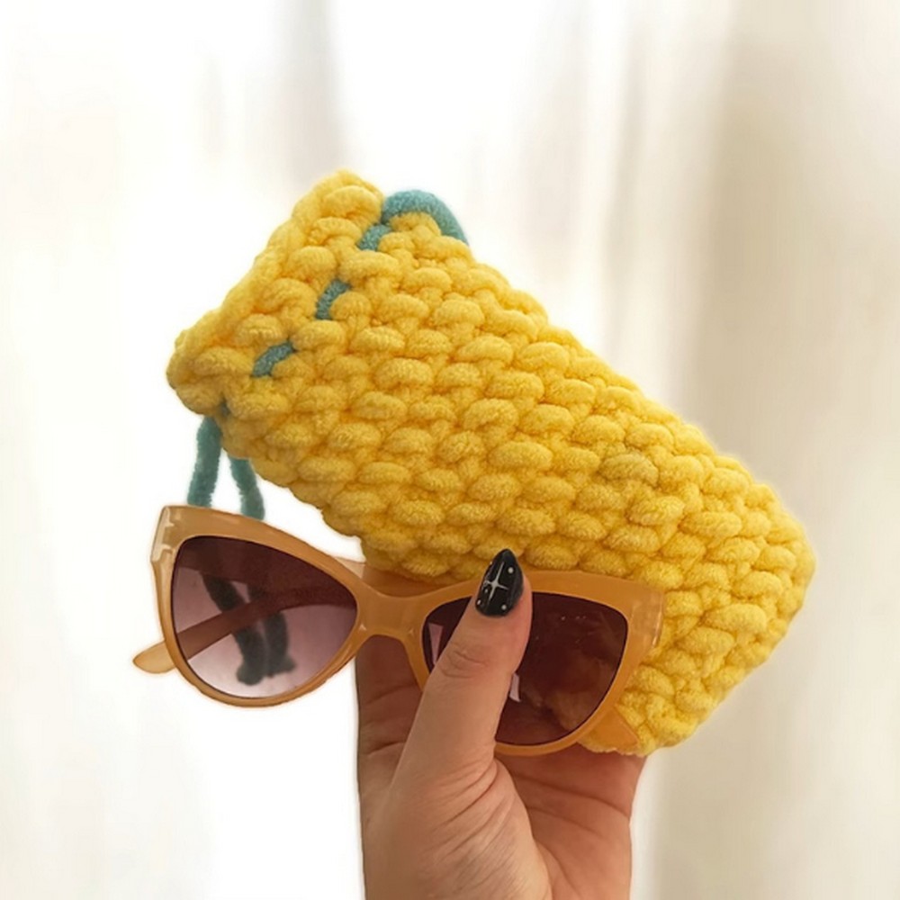 Crochet Drawstring Sunglasses Pouch Pattern (1)