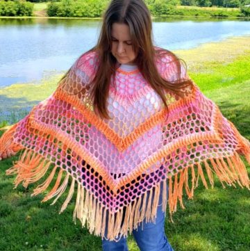 Beautiful Summer Ponchos – Free Crochet Patterns