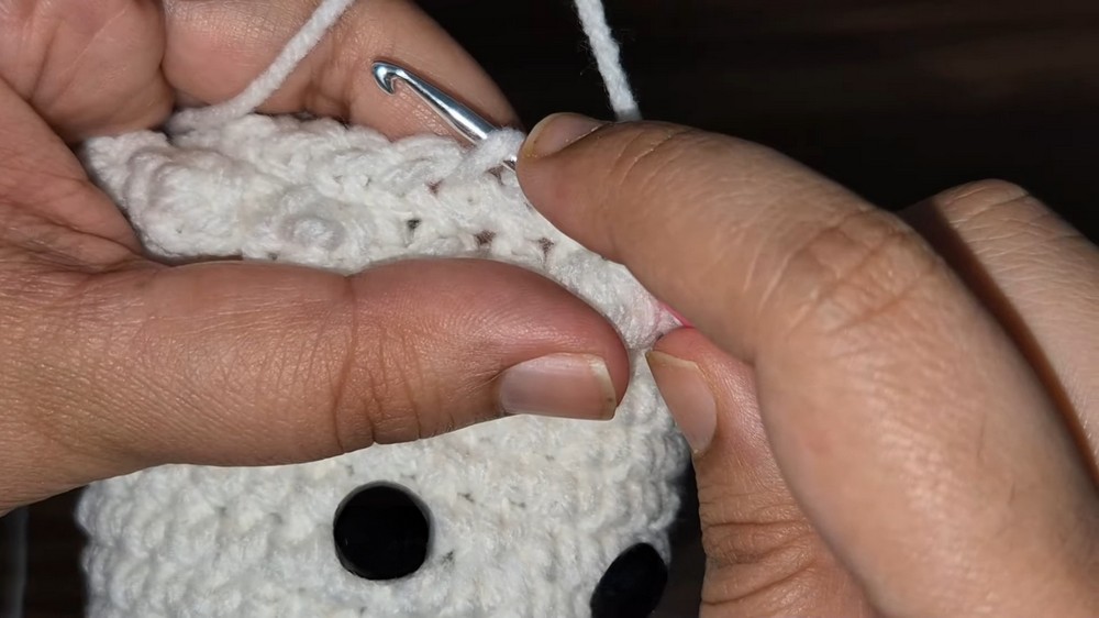 Crochet Ghost On A Swing
