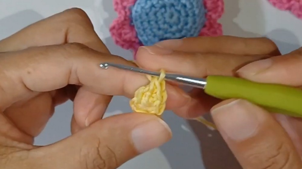 Crochet Flower Keychain