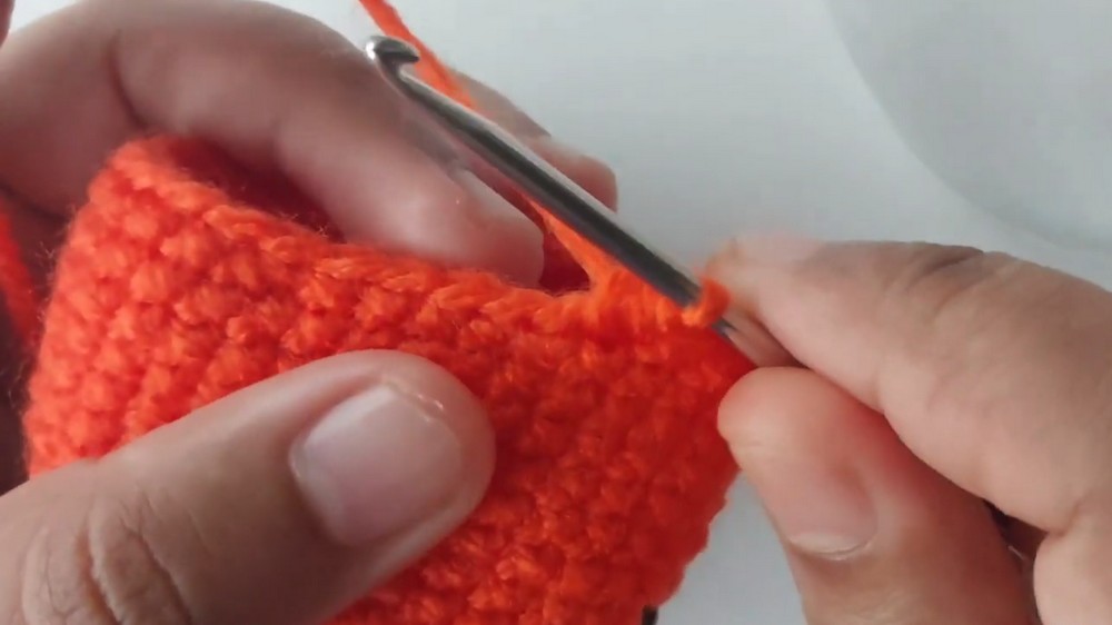 Crochet Halloween Pumpkin