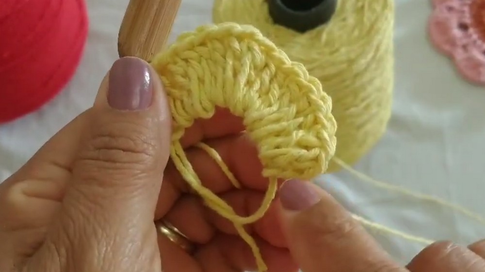 Crochet Flower Coaster