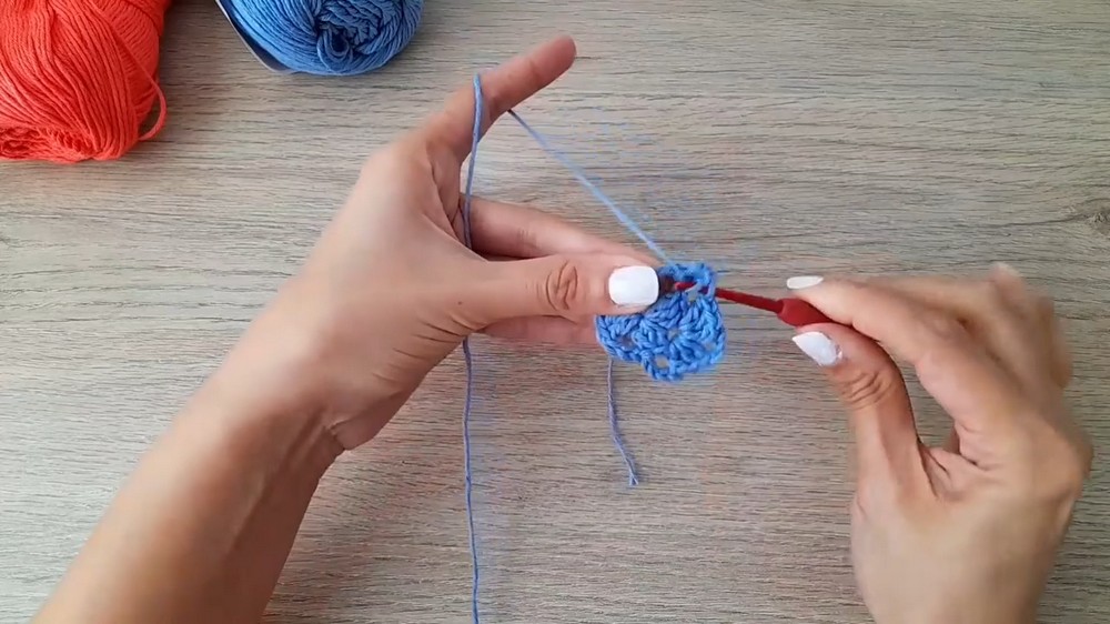 Crochet Heart Granny Bag