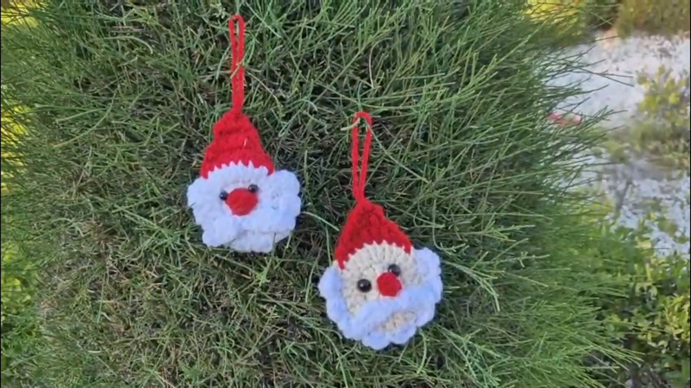 Crochet Santa Claus Ornaments