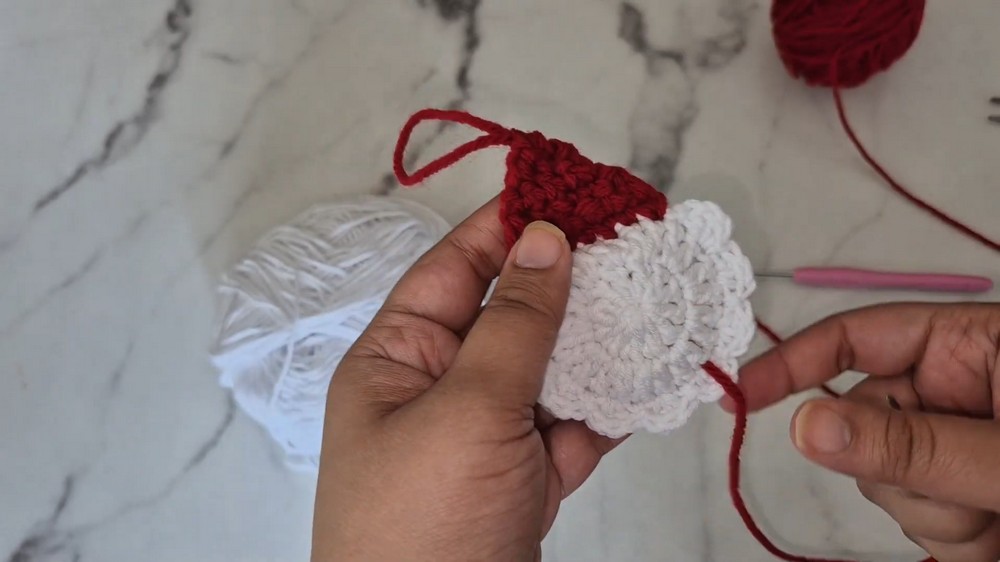 Crochet Santa Claus Ornaments