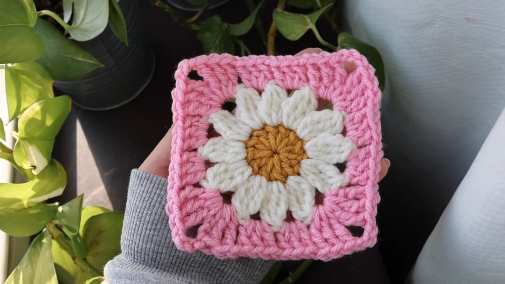 Crochet Daisy Flower Granny