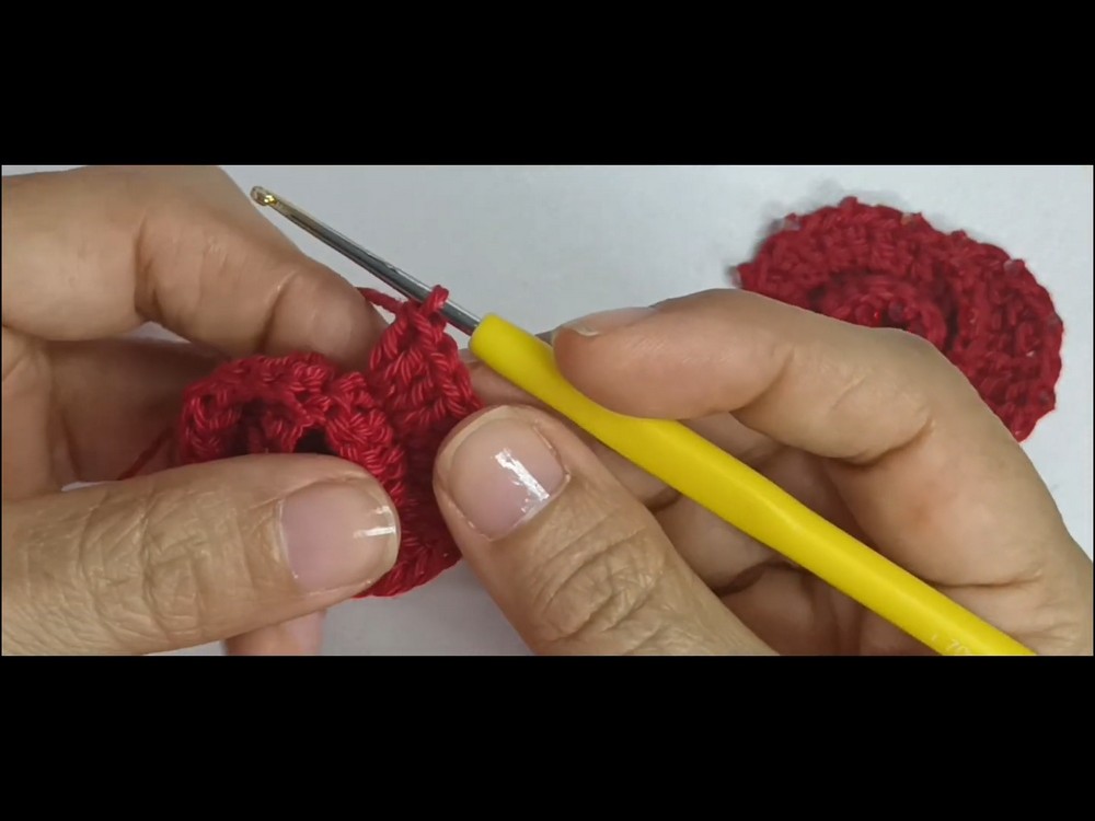 Crochet Spiral Rose Heart