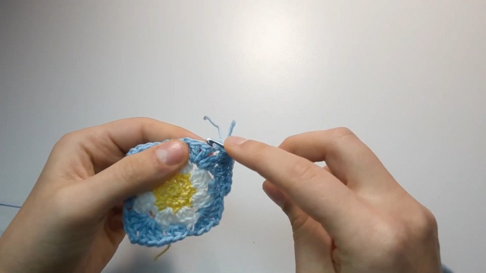 Crochet Daisy Headband