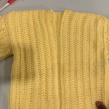 Crochet Baby Cardigan
