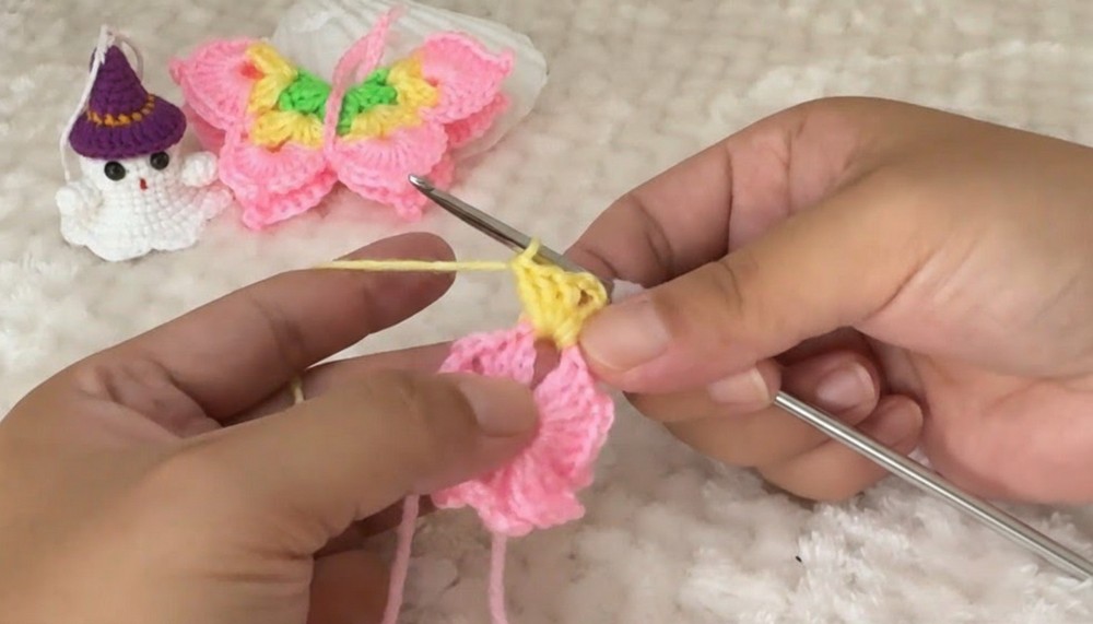 Crochet Beautiful Butterfly