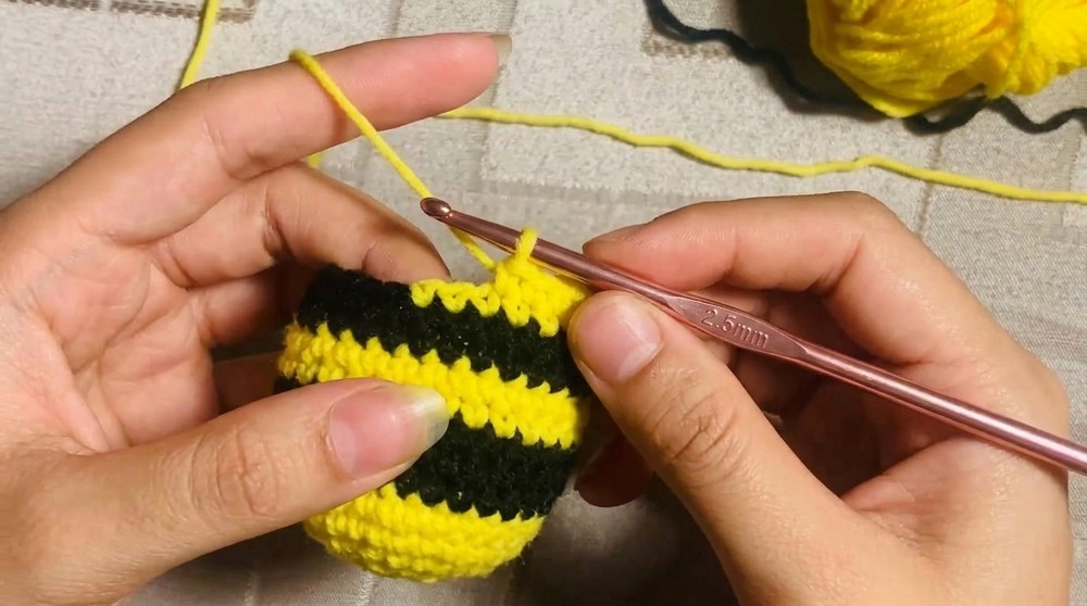 Crochet Bee Keychain Pattern