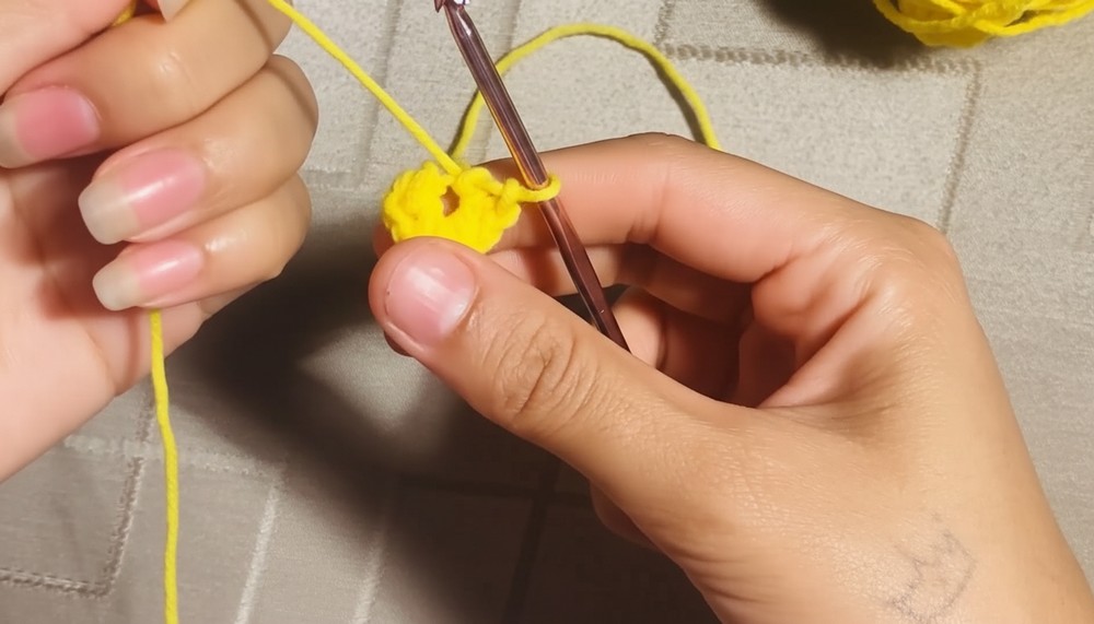 Crochet Bee Keychain Pattern