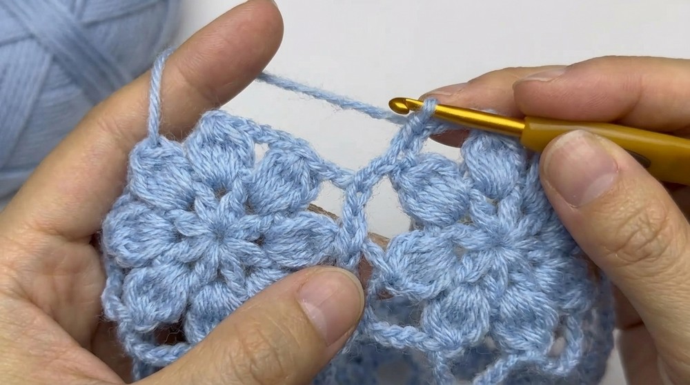 Crochet Flower Bandana Pattern