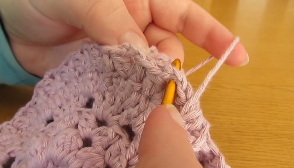 Crochet Willow Circle Bag