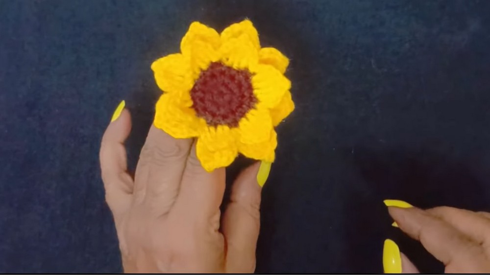 Crochet Flower Hair Ties