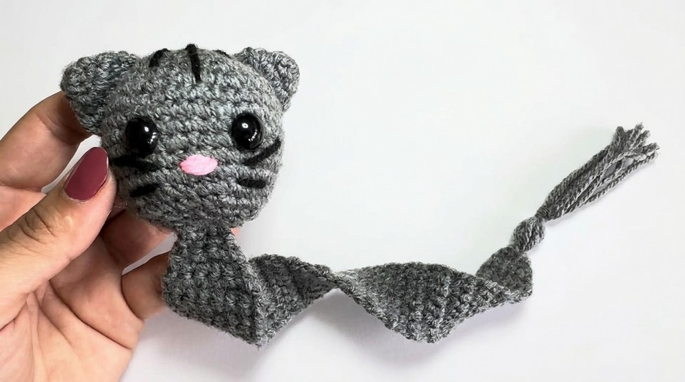 Crochet Cat Bookmark Pattern