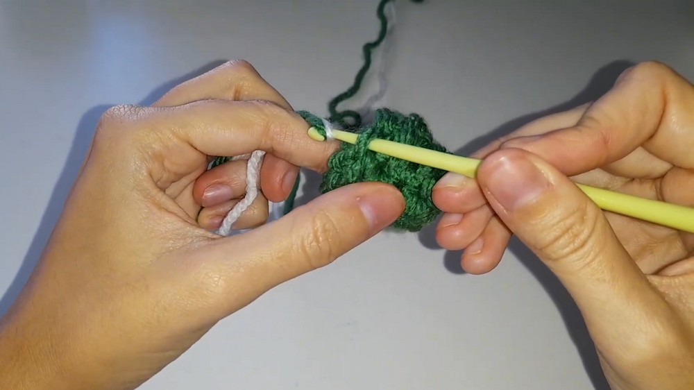 Crochet Hello Kitty Christmas