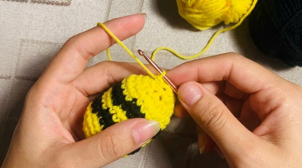 Crochet Bee Keychain Pattern