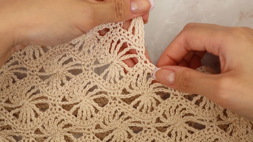 Crochet Tulip Square Top