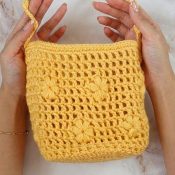 Crochet Flower Mesh Bag