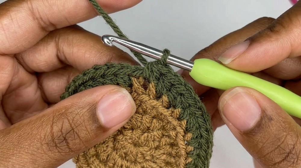 Crochet Sunflower Pouch Pattern