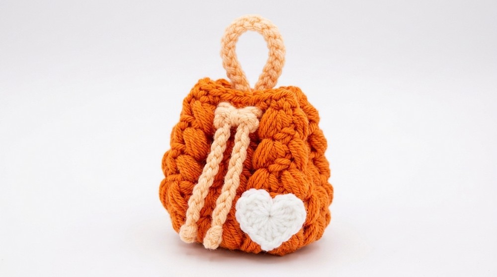 Crochet Beautiful Mini Bag Pattern