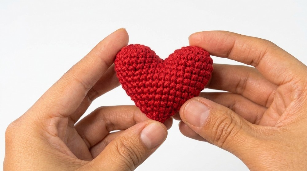 Crochet Heart Amigurumi Pattern