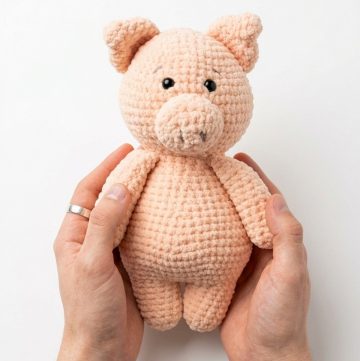 Crochet Pig Amigurumi Pattern
