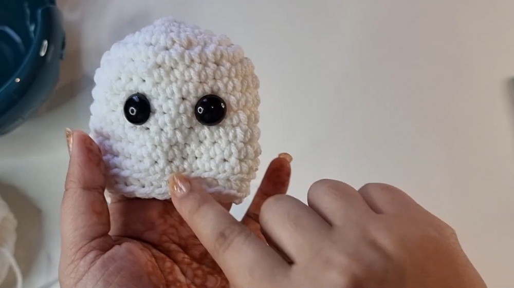 Crochet Baby Ghost Halloween Pattern