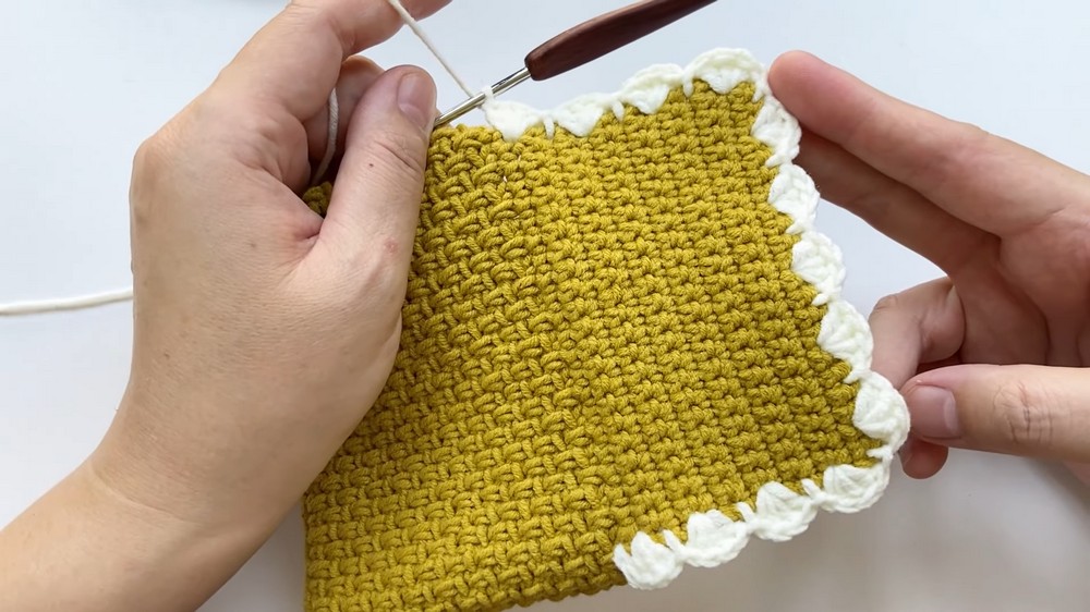 Crochet Card Holder Pattern