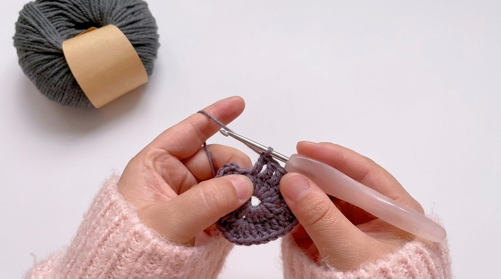 Crochet Half Moon Granny Pouch Pattern