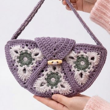 Crochet Half Moon Granny Pouch Pattern